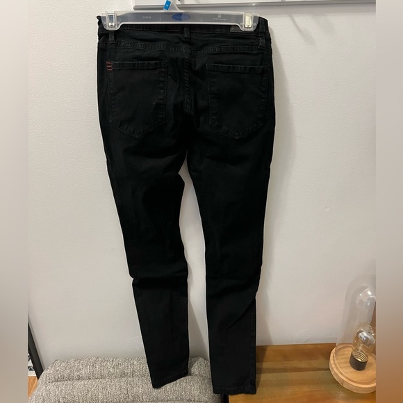💥2/15$💥.  BDG Jeans - Picture 2 of 3